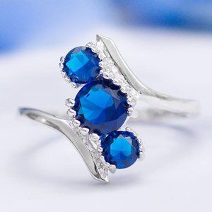 Blue Sapphire Gemstone ring, size 7, 925 Sterling Silver Charmed Aroma